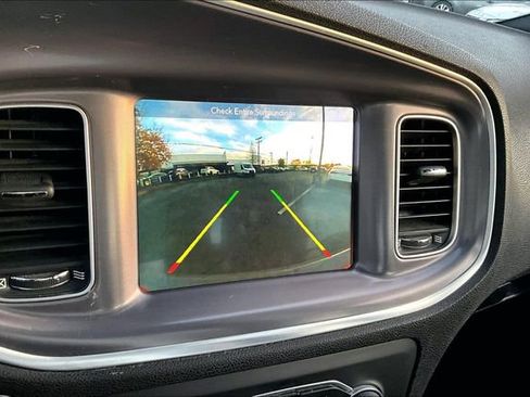 Used 2019 Dodge Charger Scat Pack image 11