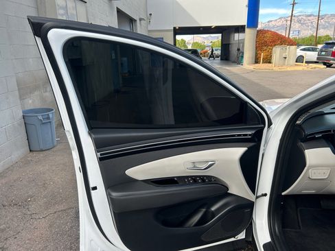 Used 2022 Hyundai Tucson Limited image 15