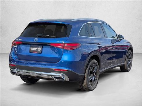New 2026 Mercedes-Benz GLC 300 4MATIC image 2