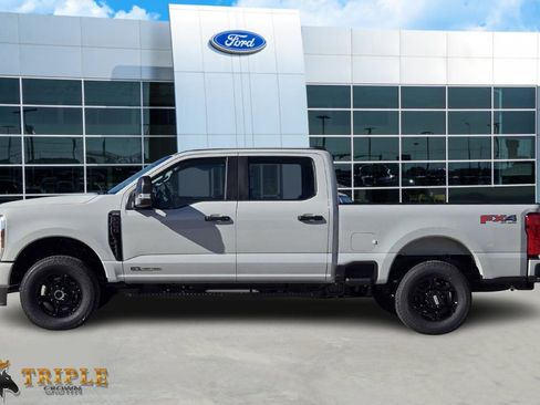 New 2026 Ford F250 XL w/ STX Appearance Package AWD/4WD image 3