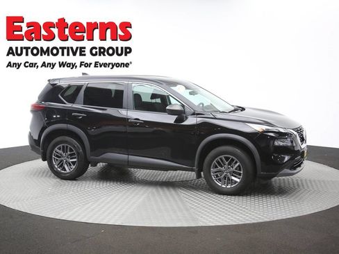 Used 2023 Nissan Rogue S AWD/4WD image 46