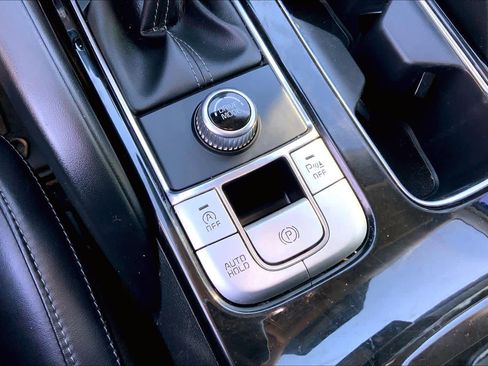 Used 2022 Kia Telluride S image 30