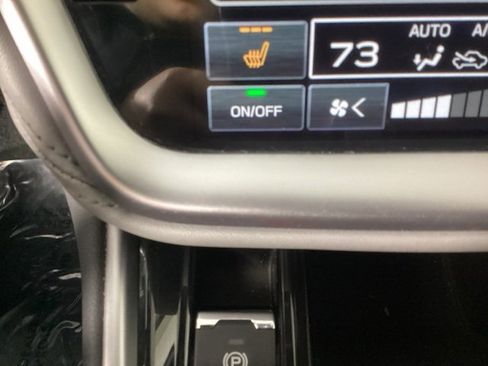 Used 2023 Subaru Outback Limited image 26