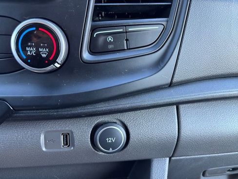 Used 2021 Ford Transit 350 XL image 25