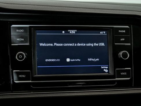 Used 2023 Volkswagen Jetta SE w/ Panoramic Sunroof Package image 20