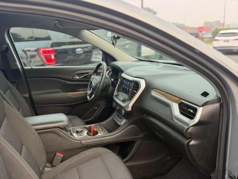 Used 2023 GMC Acadia SLE w/ Driver Convenience Package AWD/4WD image 16