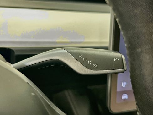 Used 2022 Tesla Model 3 Long Range AWD/4WD image 25