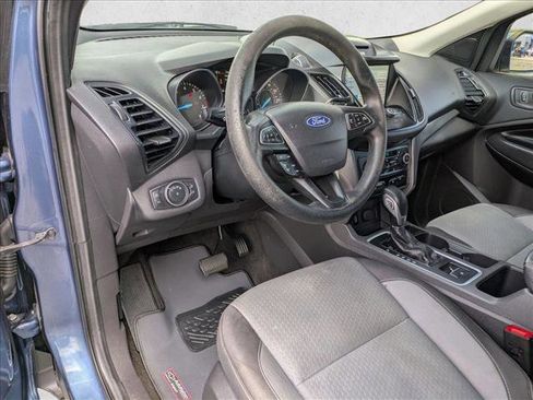 Used 2018 Ford Escape SE w/ SE Sync 3 Package image 10