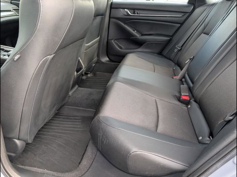 Used 2022 Honda Accord Sport image 12
