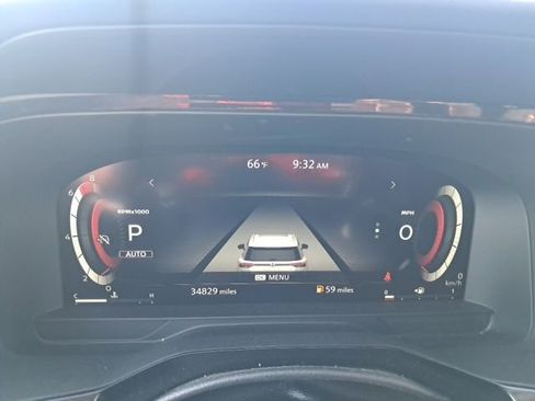 Used 2023 Nissan Pathfinder Platinum w/ Cargo Package image 23