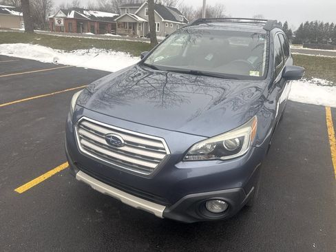 Used 2015 Subaru Outback 2.5i Limited image 11