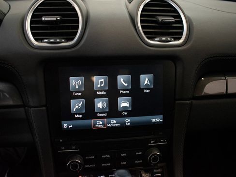 Certified 2018 Porsche 718 Cayman S image 24