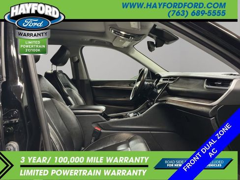 Used 2022 Jeep Grand Cherokee L Limited image 22