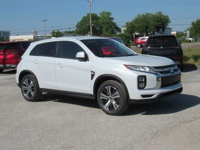 New 2026 Mitsubishi Outlander Sport ES