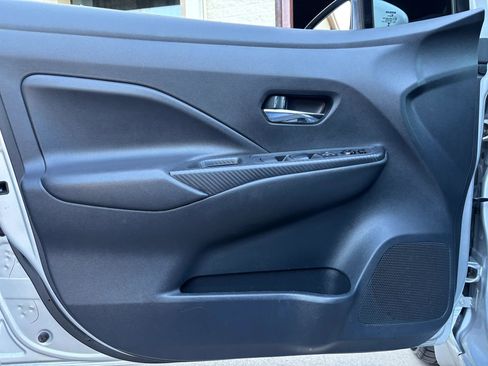 Used 2024 Nissan Versa SV w/ Trunk Package image 38