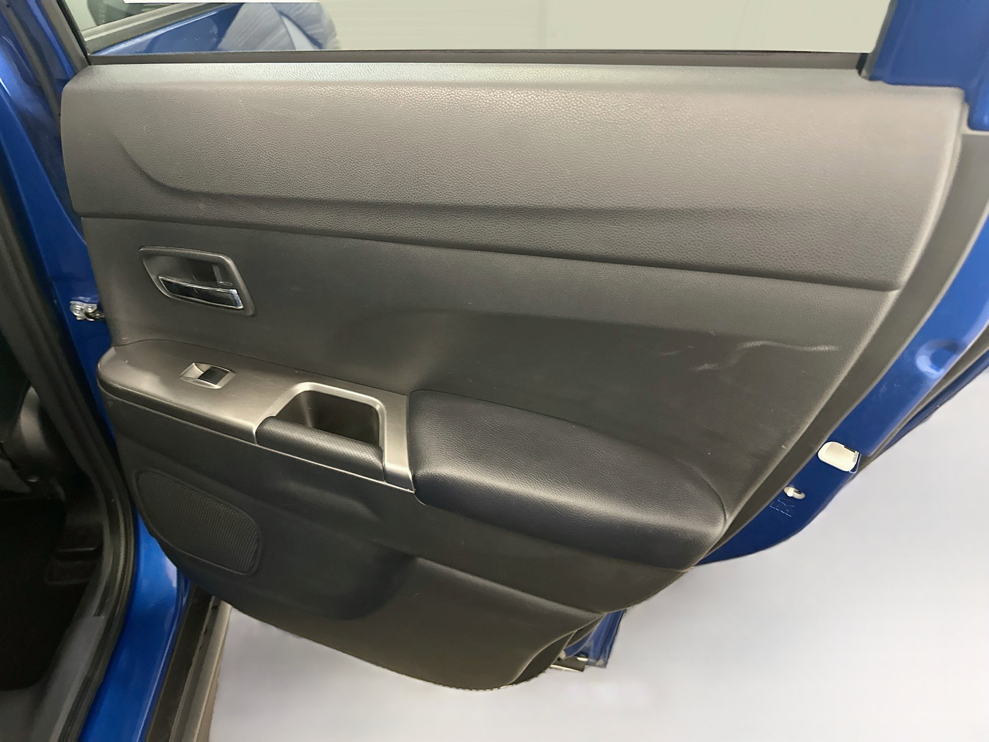 Used 2024 Mitsubishi Outlander Sport AWD image 30