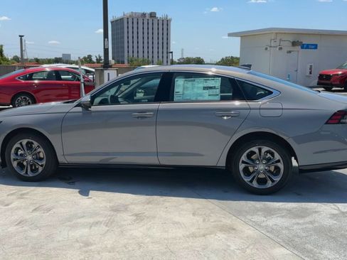 Used 2024 Honda Accord EX-L image 13