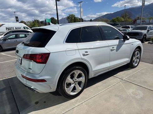 Used 2022 Audi Q5 2.0T Premium Plus w/ Premium Plus Package AWD/4WD image 4