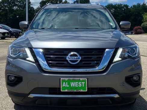 Used 2020 Nissan Pathfinder SL AWD/4WD image 8