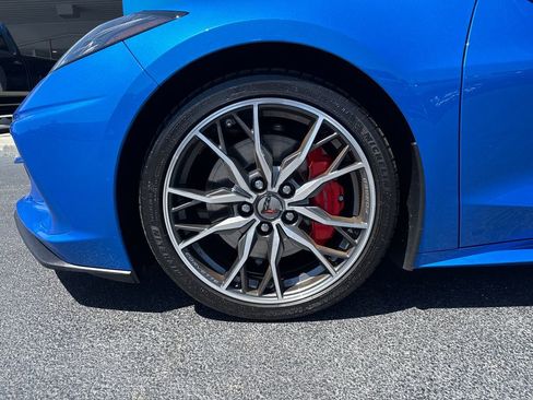 Used 2024 Chevrolet Corvette Stingray Premium Cpe w/ Z51 Performance Package RWD image 33