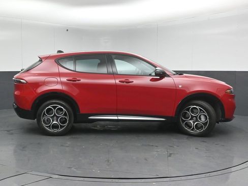 Used 2024 Alfa Romeo Tonale Ti image 8