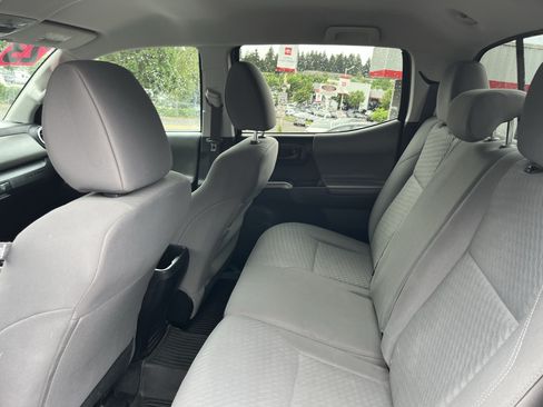 Certified 2023 Toyota Tacoma SR5 AWD/4WD image 13