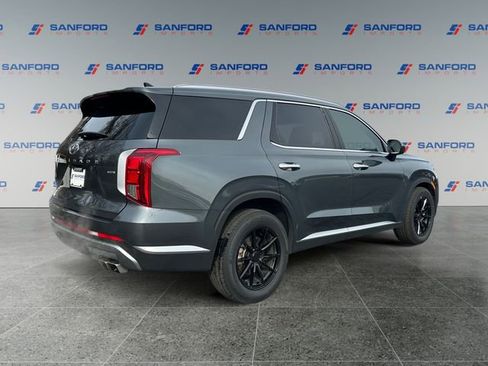 Used 2023 Hyundai Palisade SEL image 5