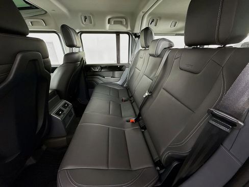 Used 2025 INEOS Grenadier AWD/4WD image 23