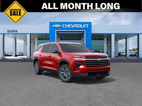 New 2026 Chevrolet Traverse LT w/ Driver Confidence Package FWD image 1