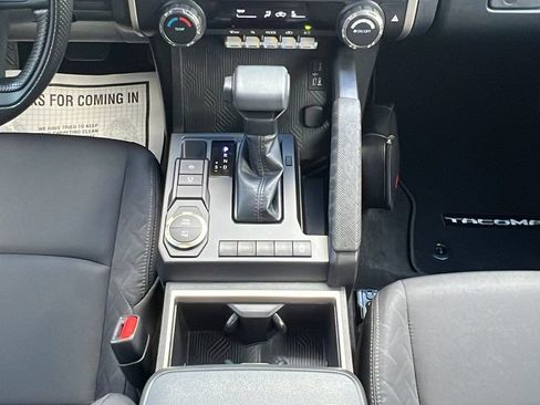 Used 2026 Toyota Tacoma SR5 RWD image 16