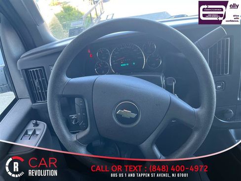 Used 2024 Chevrolet Express 3500 LT w/ LT Preferred Equipment Group RWD image 19