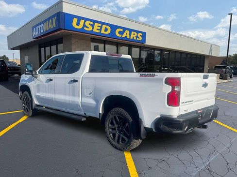Used 2025 Chevrolet Silverado 1500 LT Trail Boss w/ Convenience Package II AWD/4WD image 7