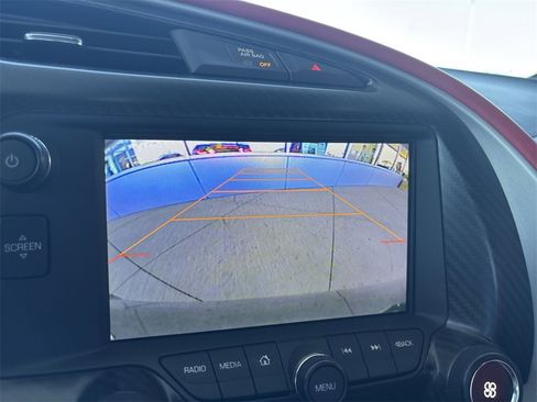 Used 2015 Chevrolet Corvette Z06 w/ 3LZ Preferred Equipment Group image 23