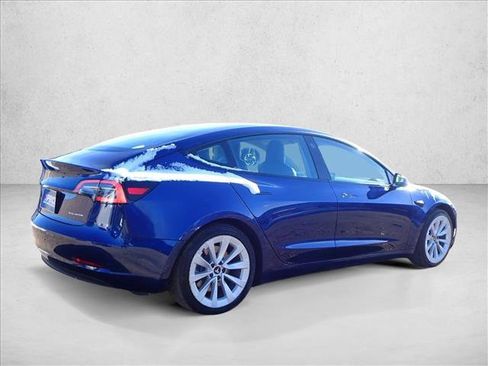 Used 2022 Tesla Model 3 Long Range image 3