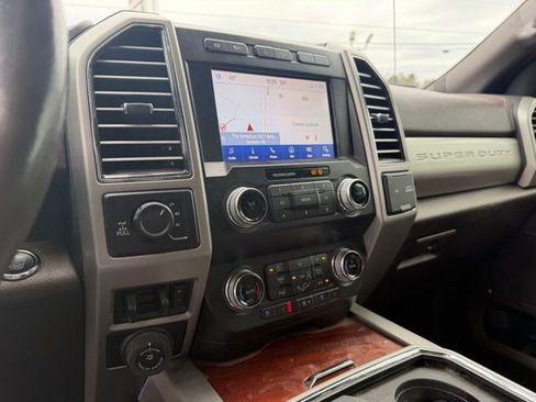 Used 2020 Ford F350 King Ranch w/ King Ranch Ultimate Package AWD/4WD image 25