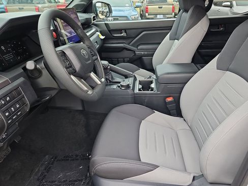 New 2026 Toyota Tacoma TRD Off-Road AWD/4WD image 19
