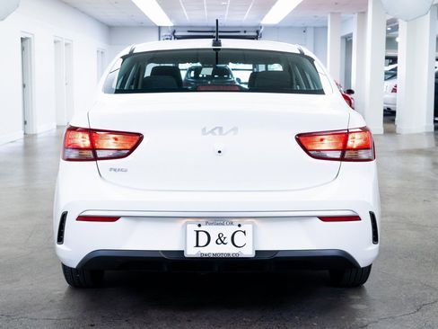 Used 2023 Kia Rio S image 5