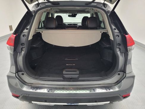 Used 2020 Nissan Rogue SL w/ Premium Package FWD image 29