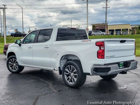 Certified 2024 Chevrolet Silverado 1500 LT AWD/4WD image 9