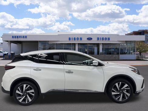 Used 2022 Nissan Murano SL AWD/4WD image 2