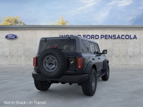 New 2025 Ford Bronco Outer Banks w/ Sasquatch Package image 8