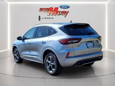Used 2024 Ford Escape ST-Line w/ Tech Pack #1 AWD/4WD image 7