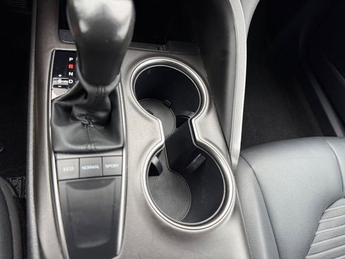 Certified 2024 Toyota Camry SE image 34