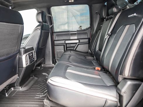 Used 2019 Ford F250 Platinum w/ Platinum Ultimate Package AWD/4WD image 22