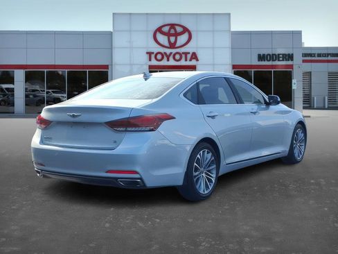 Used 2016 Hyundai Genesis 3.8 image 6