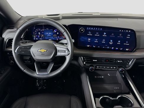 Used 2025 Chevrolet Tahoe LT w/ Comfort Package image 23