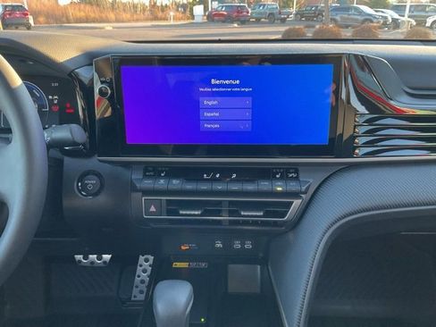 New 2026 Toyota Camry SE image 17