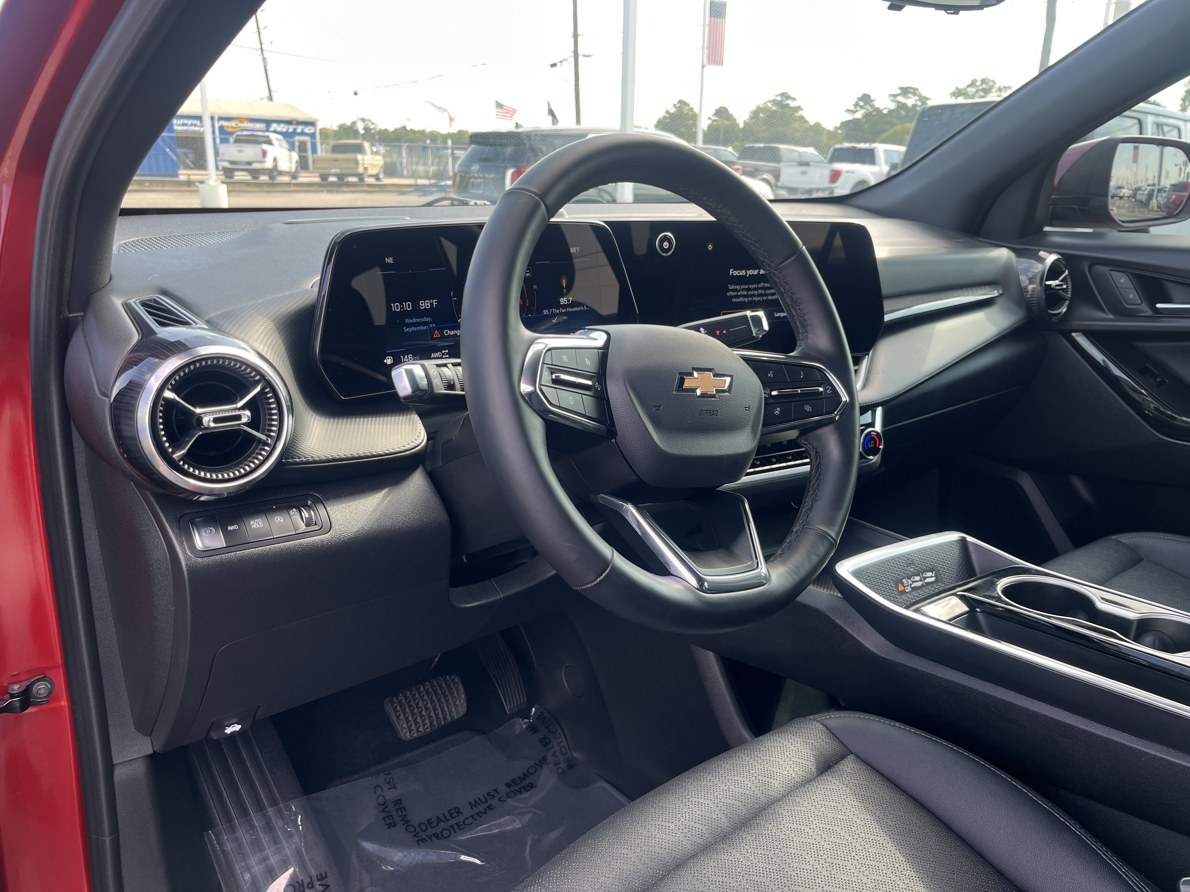 Used 2025 Chevrolet Equinox LT w/ Convenience Package II AWD/4WD image 13
