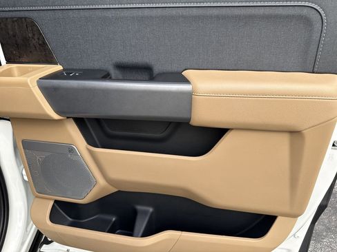 Used 2023 Ford F150 Lariat w/ Equipment Group 502A High image 16