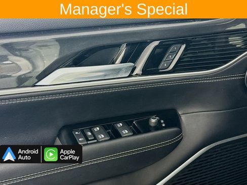 Used 2023 Jeep Wagoneer L 4WD w/ Convenience Group I image 18